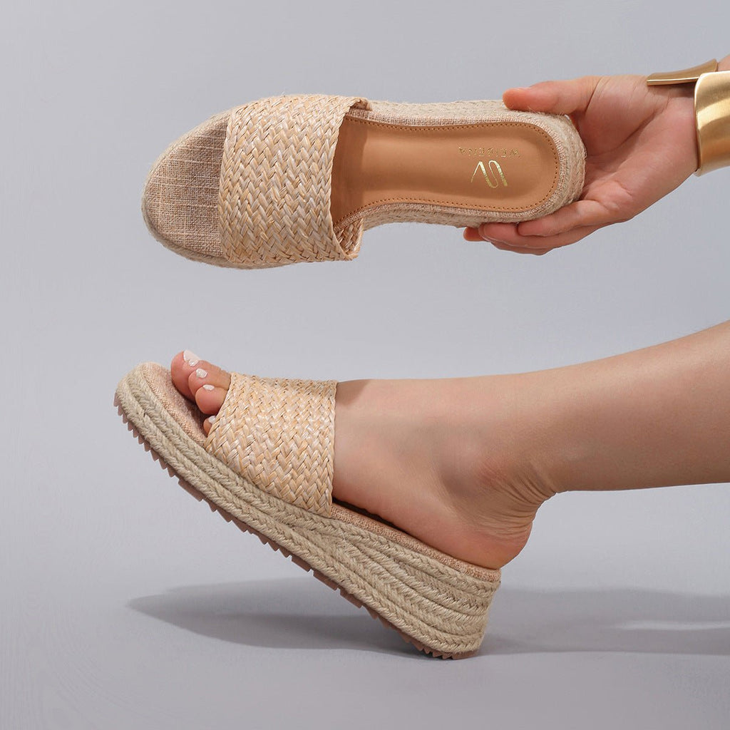Hemp Rope Wedge Platform Sandals Woven Straw Thong Straps /Sandali con zeppa in corda di canapa e infradito in paglia intrecciata - FRAMOShopcalzature donna FRAMOShopApricot35CJYD293846401AZ