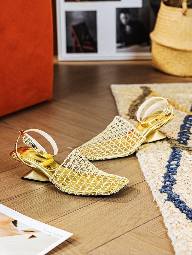 Plus-size Breathable Closed-toe Sandals / Sandali traspiranti a punta chiusa - FRAMOShopcalzature donna FRAMOShopGold34CJYD293108828BY